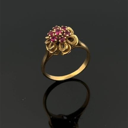 Anello "fiore" in oro giallo (750) parzialmente ce