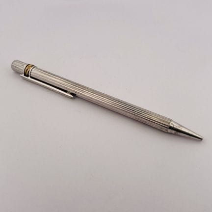 CARTIER 
Kugelschreiber aus versilbertem Metall mi