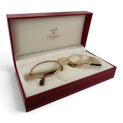CARTIER
Kollektion Première
Brille mit vergoldetem