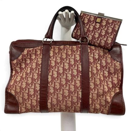 Christian DIOR
Handtasche aus burgunderrotem Canva
