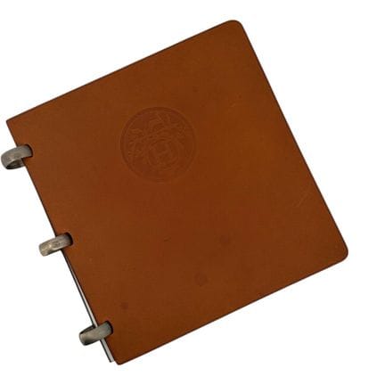 HERMES Paris Made in France
Taccuino di forma quad