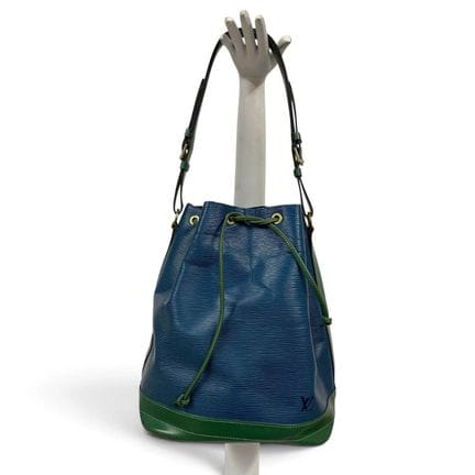 LOUIS VUITTON 
Borsa Noé in pelle Épi blu e pelle 