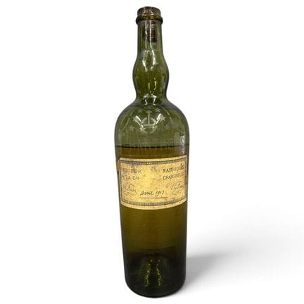 1  litre CHARTREUSE jaune,  (avant 1903; sans caps
