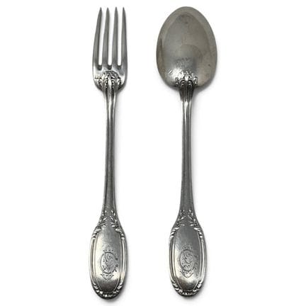 Louis COIGNET
Paire de couverts à dessert en argen