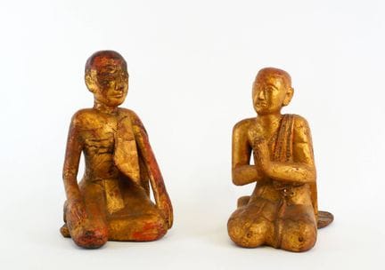 BIRMANIA - XX secolo
Due figure in legno laccato d