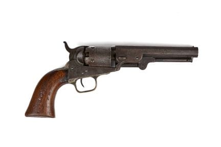 Revolver Colt tascabile modello 1849.
Cinque colpi