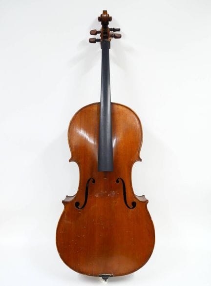 Violoncello 4/4 di fabbricazione francese, proveni