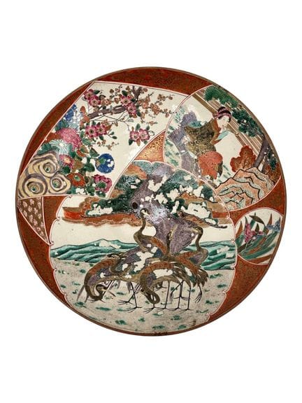 JAPAN, late 19th century

Large deep dish with car