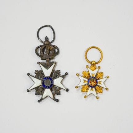 FRANCE
Croix en réduction de l’Ordre de Saint-Loui