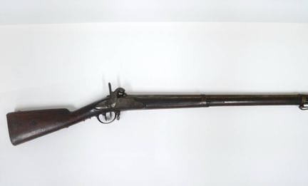 Fusil d’infanterie modèle 1822 T bis.
Platine à pe