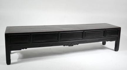 CHINA - 20th century
Rectangular wooden coffee tab