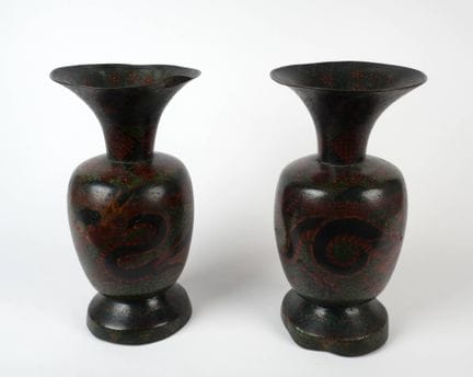 JAPAN - MEIJI PERIOD (1868–1912)
Pair of bronze va