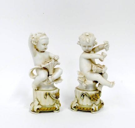 Manufacture MÜLLER in Thuringia
Pair of putti with