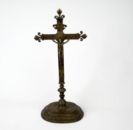 Copper-alloy crucifix
Monogrammed "FM" (or "EM") o