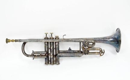 COUESNON brand trumpet, silver plated metal
Number
