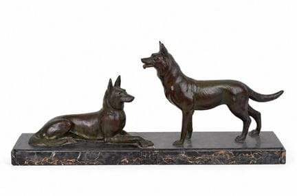 FOURNIER (20th century)
The guard dogs
Green patin