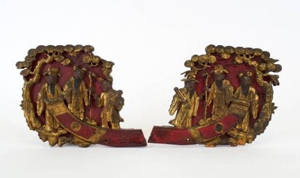 CHINA - Circa 1900
Two red-and-gold lacquered wood