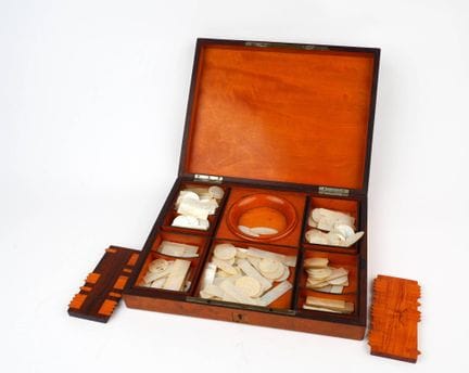 Rectangular token box with a marquetry lid featuri