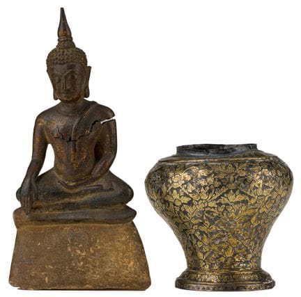 Petit Bouddha et récipient

Thaïlande, XIXe siècle