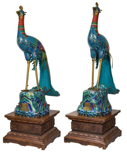 Paire de phénix monumentaux en cloisonné

Chine, X