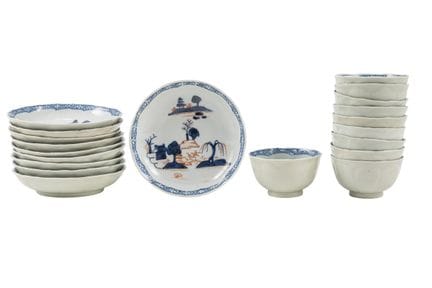 Diez tazas con platillos

China, siglo XVIII. Porc