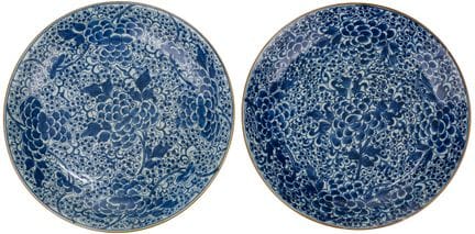 Juego de dos platos grandes azules y blancos

Chin