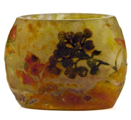 Vase Daum « Feuilles en Automne »

Nancy, vers 190