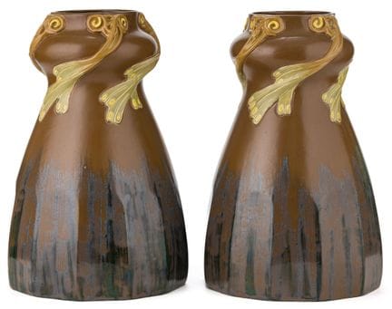 Paire de vases Julius Dressler

Autriche, début du