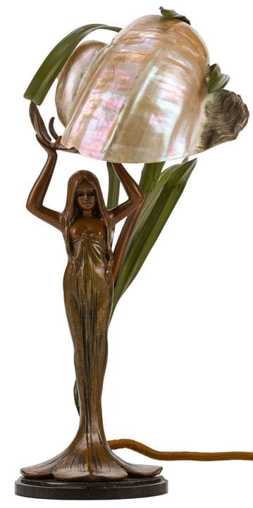 Lampe de table Art nouveau

Art nouveau, 1re moiti