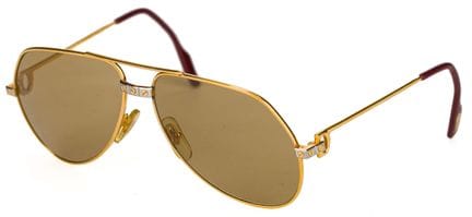 Lunettes de soleil « Cartier »

Romance Santos. Po