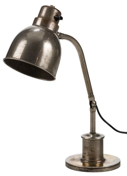 Lampe de table Bauhaus

Années 1930, style Bauhaus
