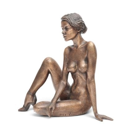 Iris Rousseau, scultura in bronzo patinato marrone