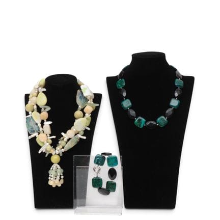 Marleen Rameckers, two necklaces and a bracelet. O
