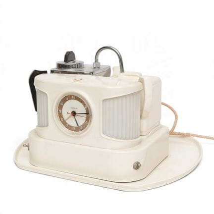 Teasmade, modello Goblin, 1960 circa. Completo di 
