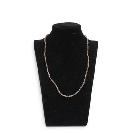 Filo con diamante grezzo.[1]