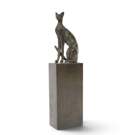 Piccola scultura in bronzo, “Bastet”, 1992. Posta 