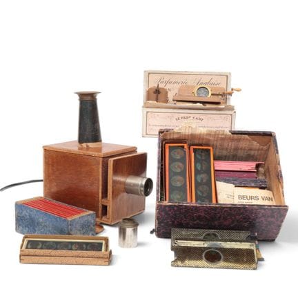 Lanterna magica fai-da-te in legno, con diverse im