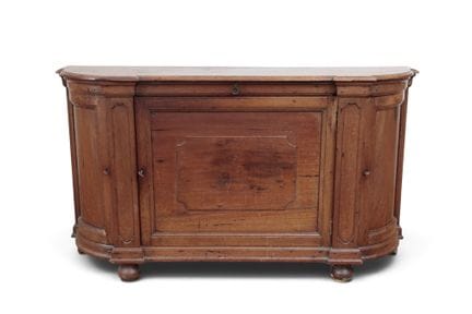 Aparador de estilo D de madera de nogal, siglo XIX