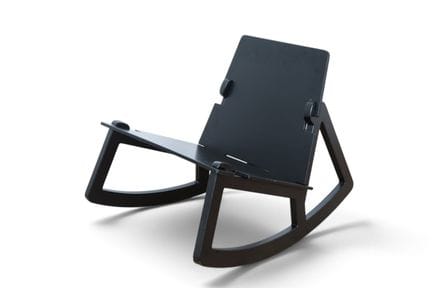 Fredrik Färg per Design House Stockholm, sedia a d