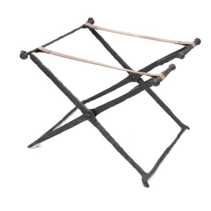 Una silla plegable militar romana, del siglo II d.