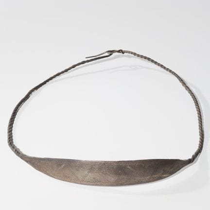 Collier thrace en argent, torc, vers 500 - 200 av.
