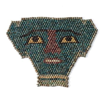 Egitto, maschera funeraria con perline in faience,