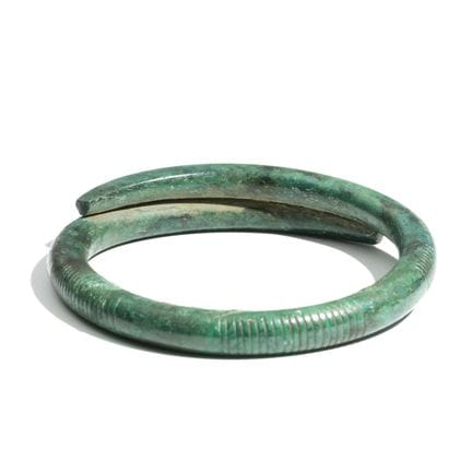 Hallstatt, una pulsera espiral de bronce, siglos V
