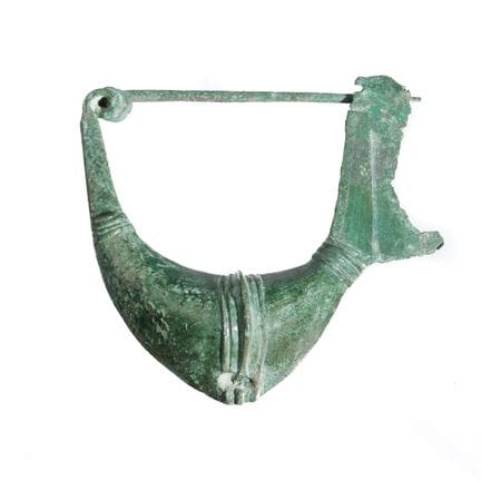 Luristan tardif, grande fibule en bronze, vers 600