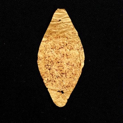 Pendentif romain en forme de feuille d'or, datant 