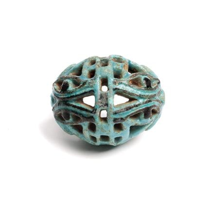 Egitto, una bella e grande perla in faience trafor
