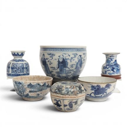 Chine, ensemble de porcelaines bleues et blanches,