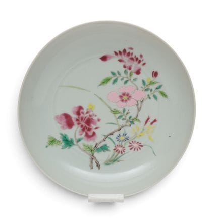 China, a famille rose porcelain plate, 20th centur