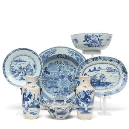 China, eine Sammlung aus blau-weißem Porzellan, 18