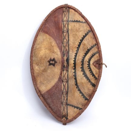 Kenia, masái, un escudo ovalado de cuero, 102 x 59